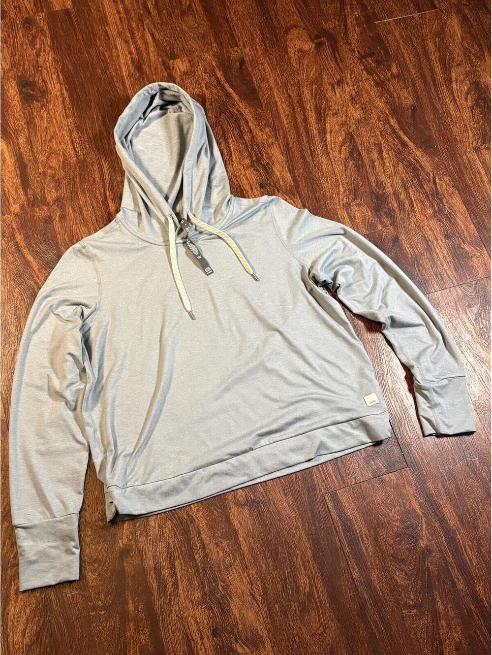 Vuori Performance Pullover Hoodie Gray Athleisure Activewear Size M
